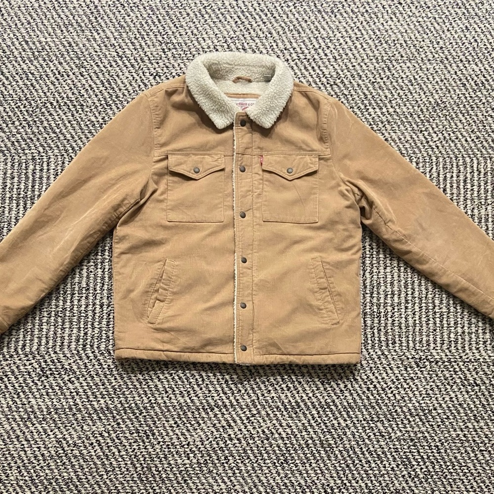 ‼️Limited Time Offer‼️ Levi's Men's Corduroy Sherpa Trucker Jacket
